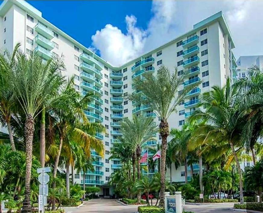 Tide Hollywood Apartment Bagian luar foto