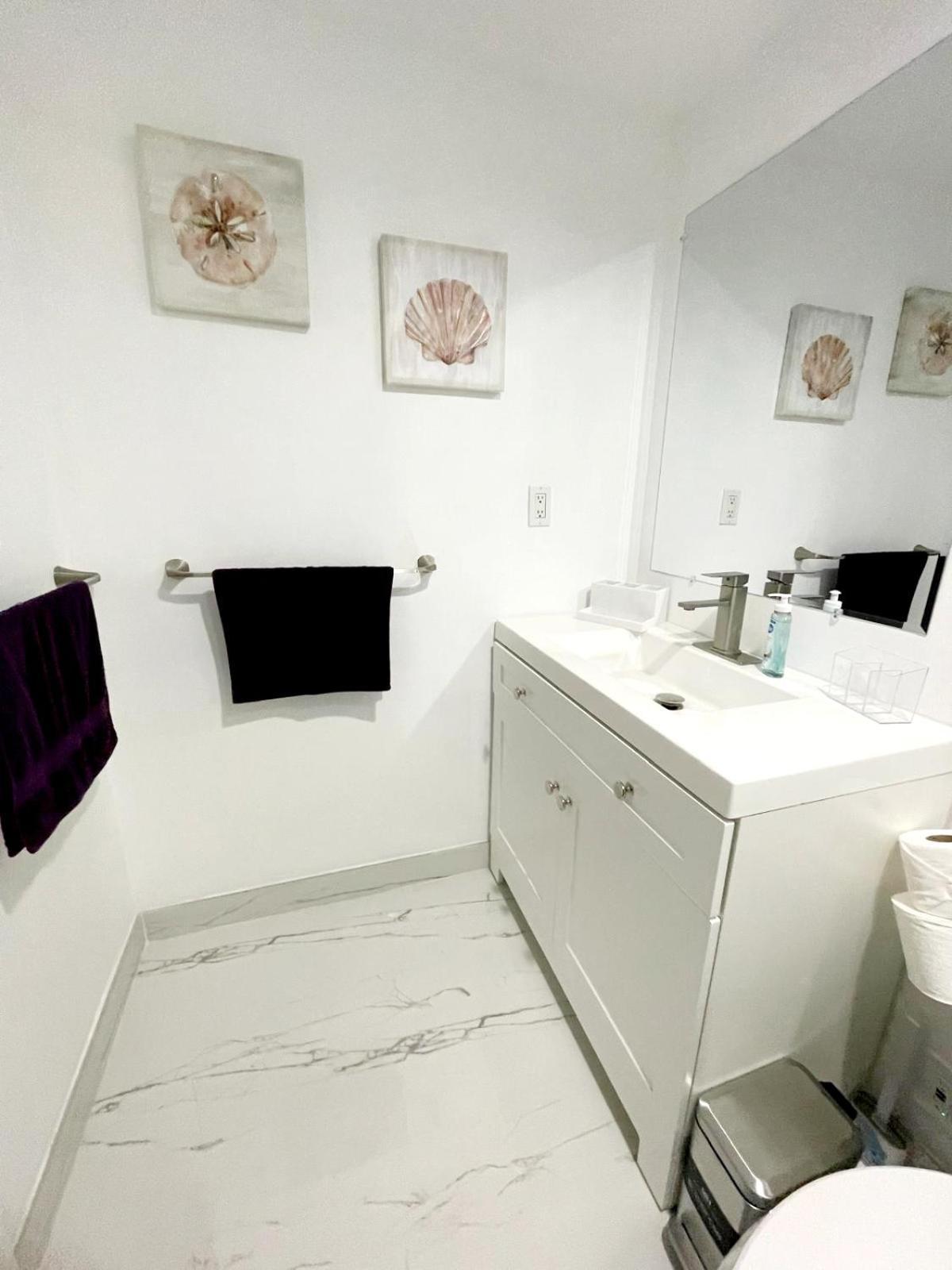 Tide Hollywood Apartment Bagian luar foto